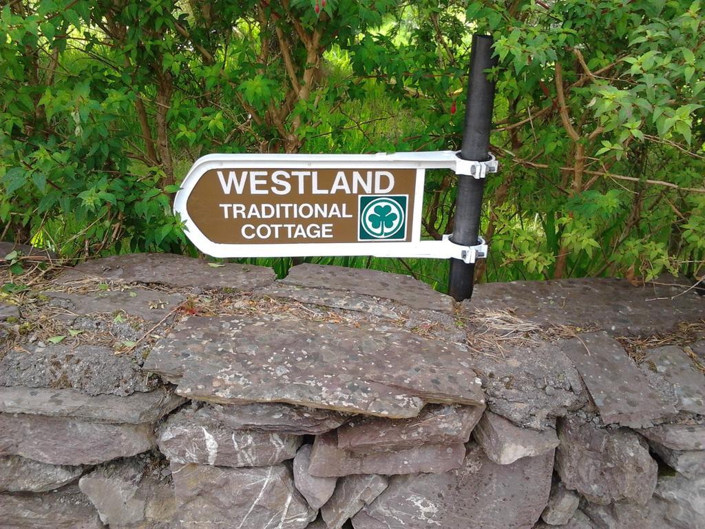 Westland Traditional Cottage Dated 1700'S Ardea Quarto foto